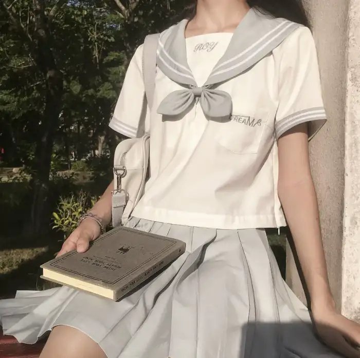 菜单(影片)